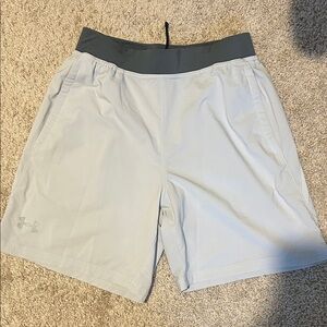 Under Armour Men's Light Gray Athletic Shorts